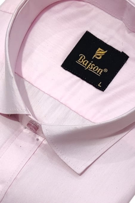 Soft Pink: A contemporary choice for a confident and fashionable man